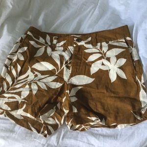 Floral-Tropical Everyday/Bermuda Shorts